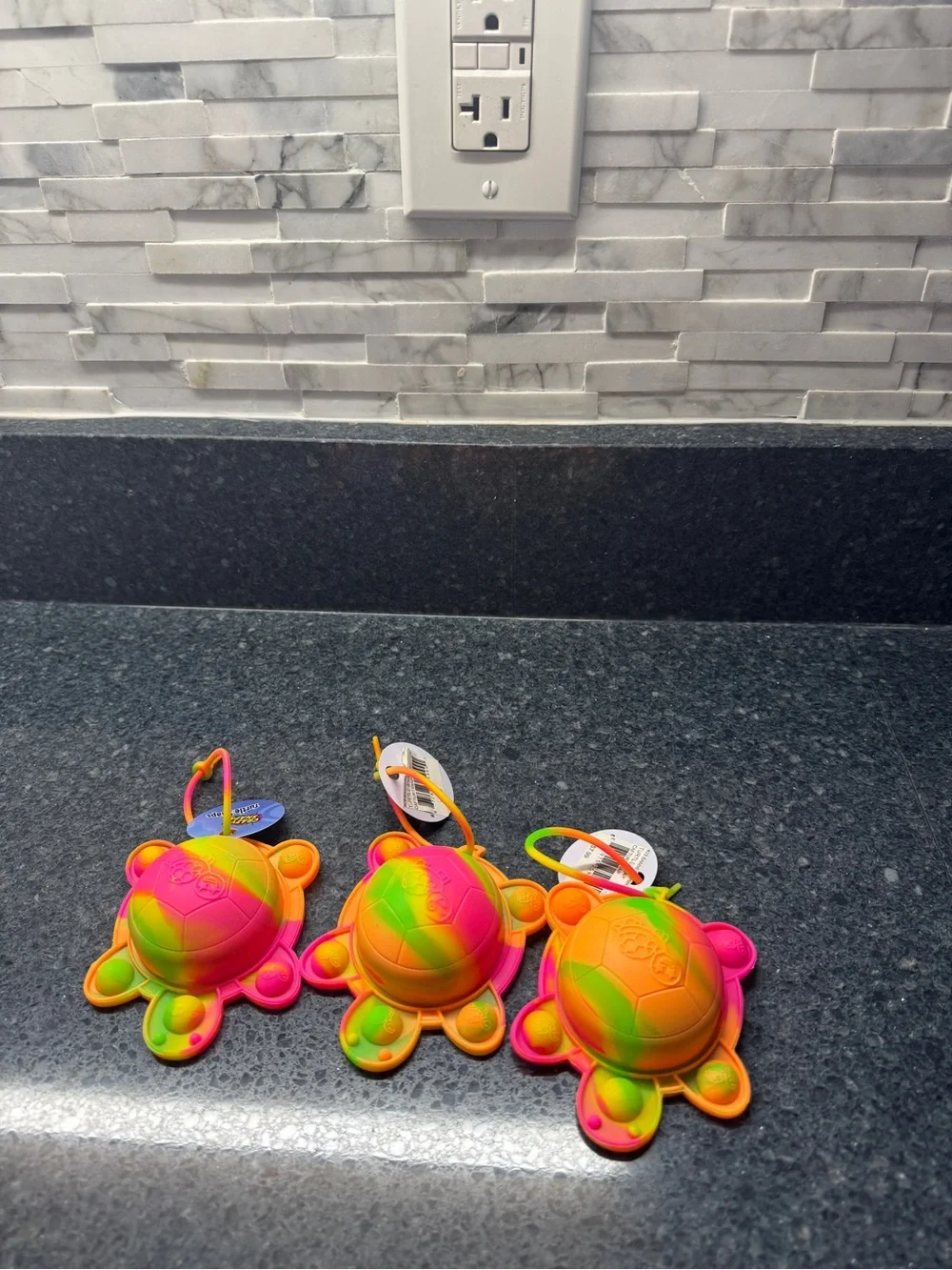 NWT HALLMARK Rainbow Turtle Pop-It Fidget Toy for Kids - Multicolor
